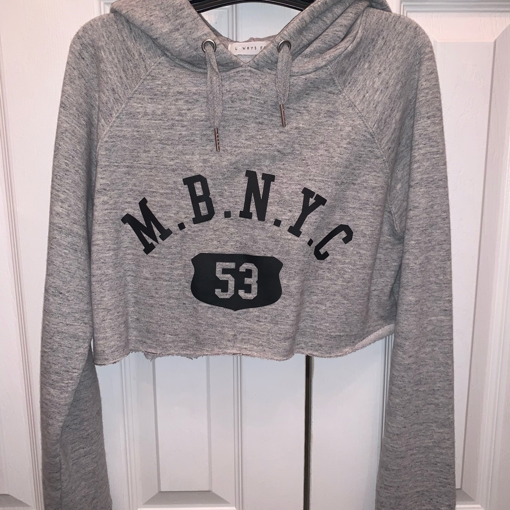 Cropped sweatshirt